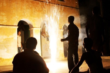 1-TkXAW1e67MRgM7l8-joLlQ